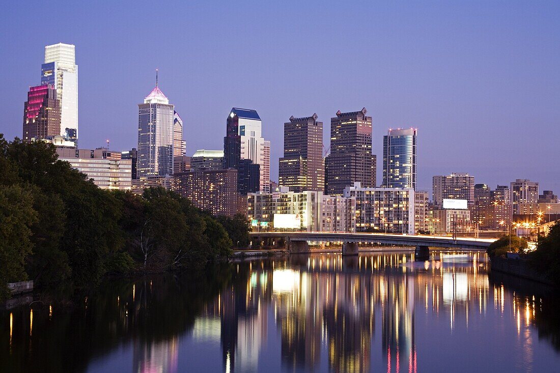 Schuylkill River and Philadelphia skyline, Philadelphia, Pennsylvania, United States of America, North America