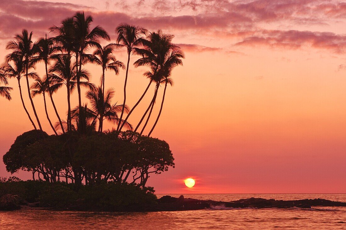 Sunset, Big Island, Hawaii, United States of America, Pacific, North America