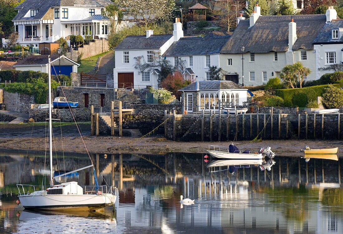 Cottages and boats beside the River Yealm at Newton Ferrers, South Hams, Devon, England, United Kingdom, Europe