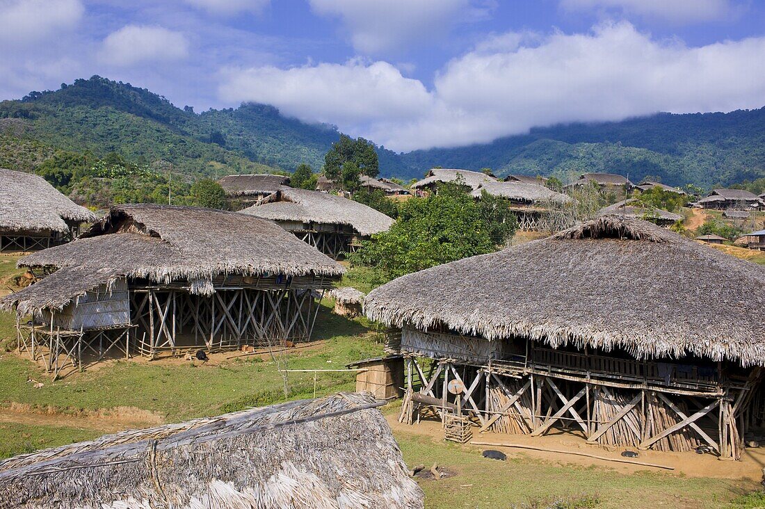 Traditional village, Paia near Along, Arunachal Pradesh, Northeast India, India, Asia