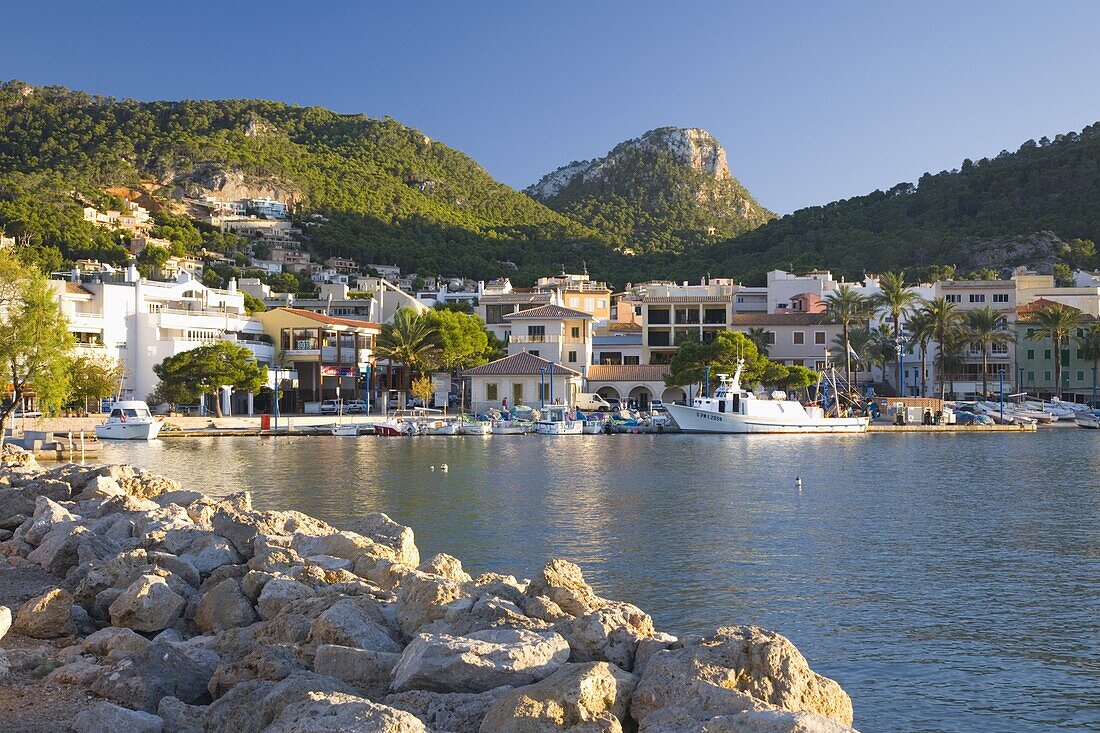 View across the harbour, Port d'Andratx, Mallorca, Balearic Islands, Spain, Mediterranean, Europe