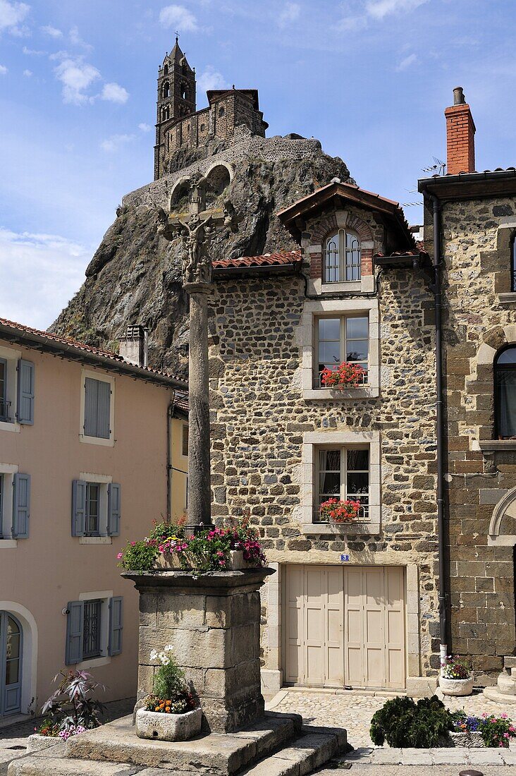 St. Michel d'Aiguilhe Chapel situated on the top of volcanic rock, Le Puy en Velay, Haute-Loire, Massif Central, France, Europe