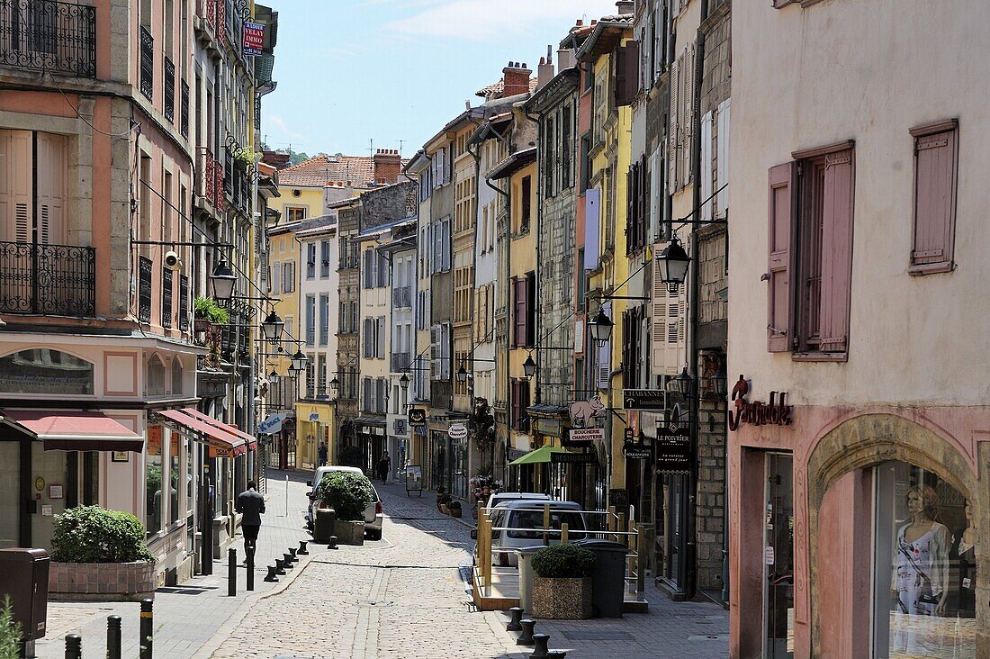 Main shopping street, Le Puy en Velay, Haute-Loire, Massif Central, France, Europe