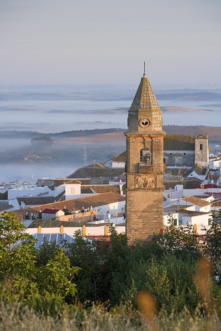 Misty dawn, Medina Sidonia, Andalucia, Spain, Europe