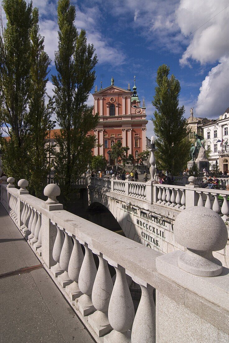 The triple bridge with the Franciscan Church of the Annunciation in Ljubljana, Slovenia, Europe