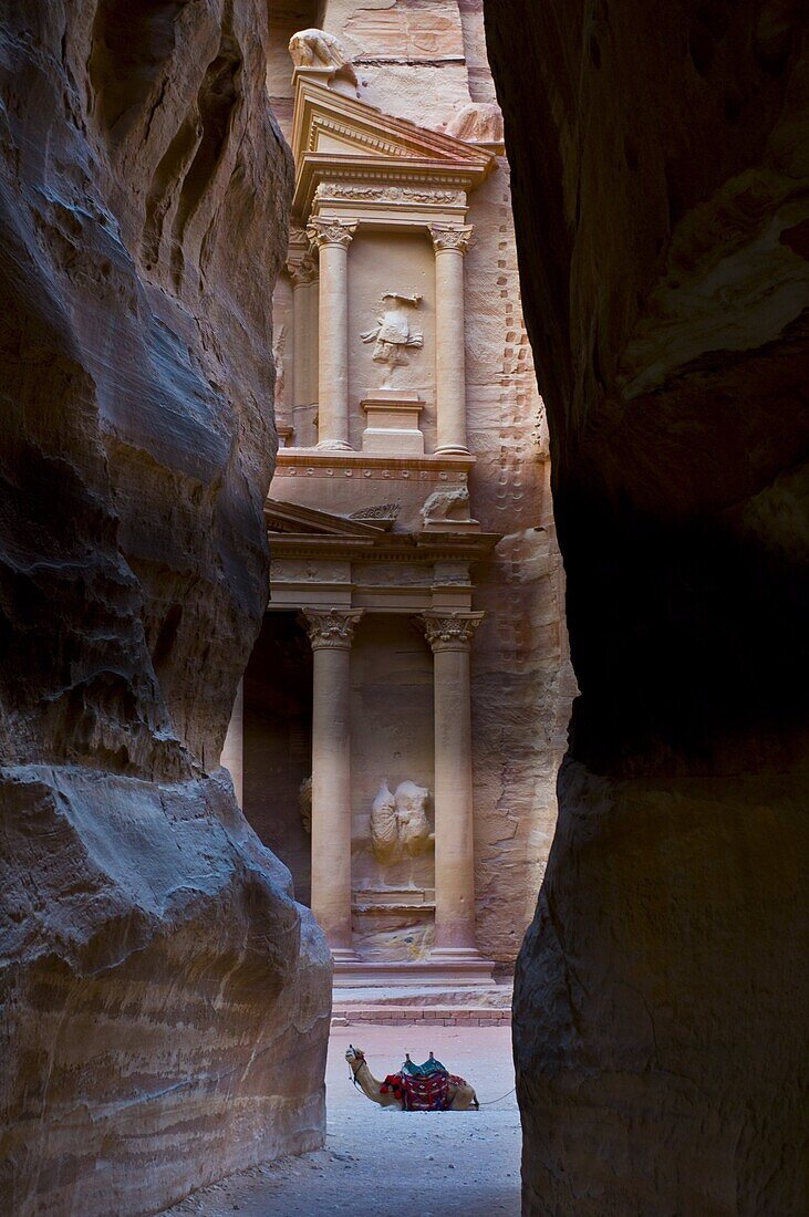 View of El Kazneh (The Treasury) from the Siq, Petra, UNESCO World Heritage Site, Jordan, Middle East