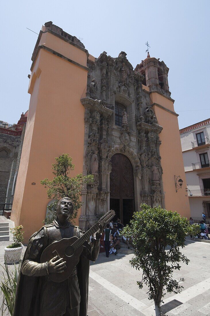 Church of  Iglesia de San Diego in Guanajuato, a UNESCO World Heritage Site, Guanajuato State, Mexico, North America
