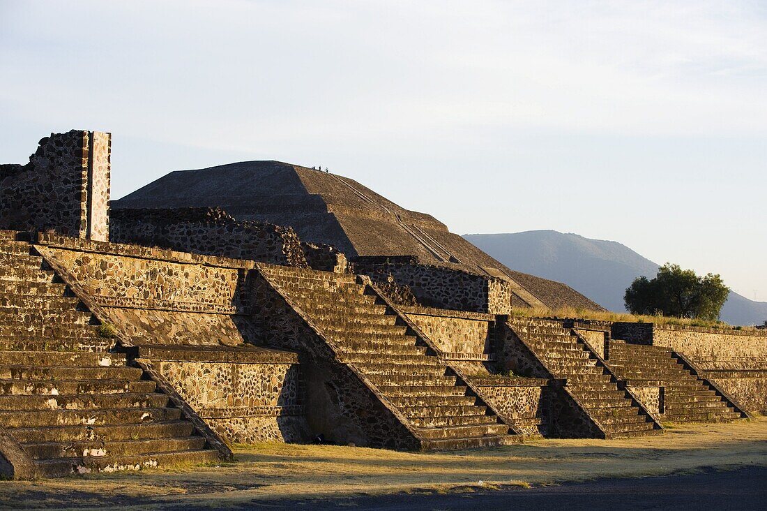 Pyramid of the Sun at Teotihuacan, UNESCO World Heritage Site, Valle de Mexico, Mexico, North America