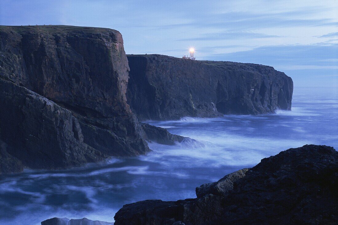 Eshaness basalt cliffs at dusk, Eshaness, Northmavine, Shetland Islands, Scotland, United Kingdom, Europe
