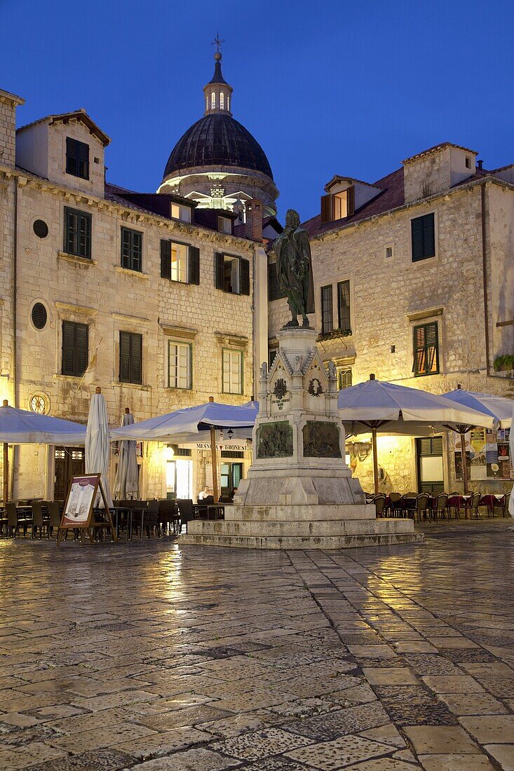 Gunduliceva Poljana square at night with the dome of the Cathedral, Old Town, UNESCO World Heritage Site, Dubrovnik, Croatia, Europe