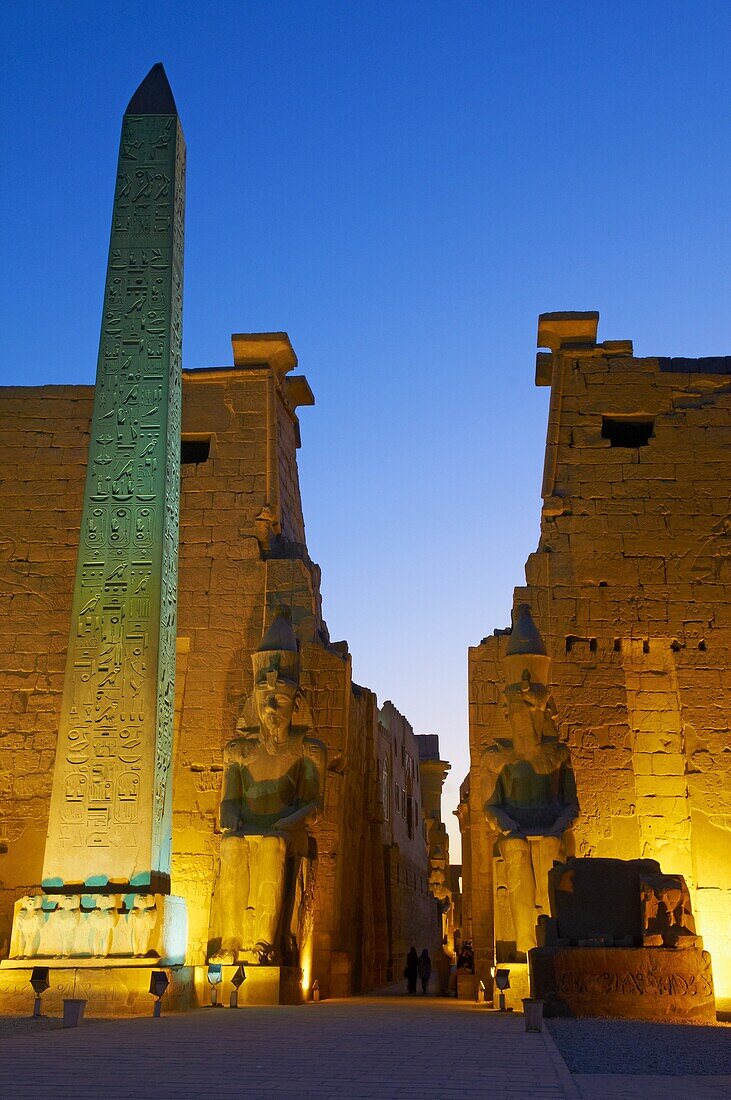 Obelisk of Ramesses II, Temple of Luxor, Thebes, UNESCO World Heritage Site, Egypt, North Africa, Africa