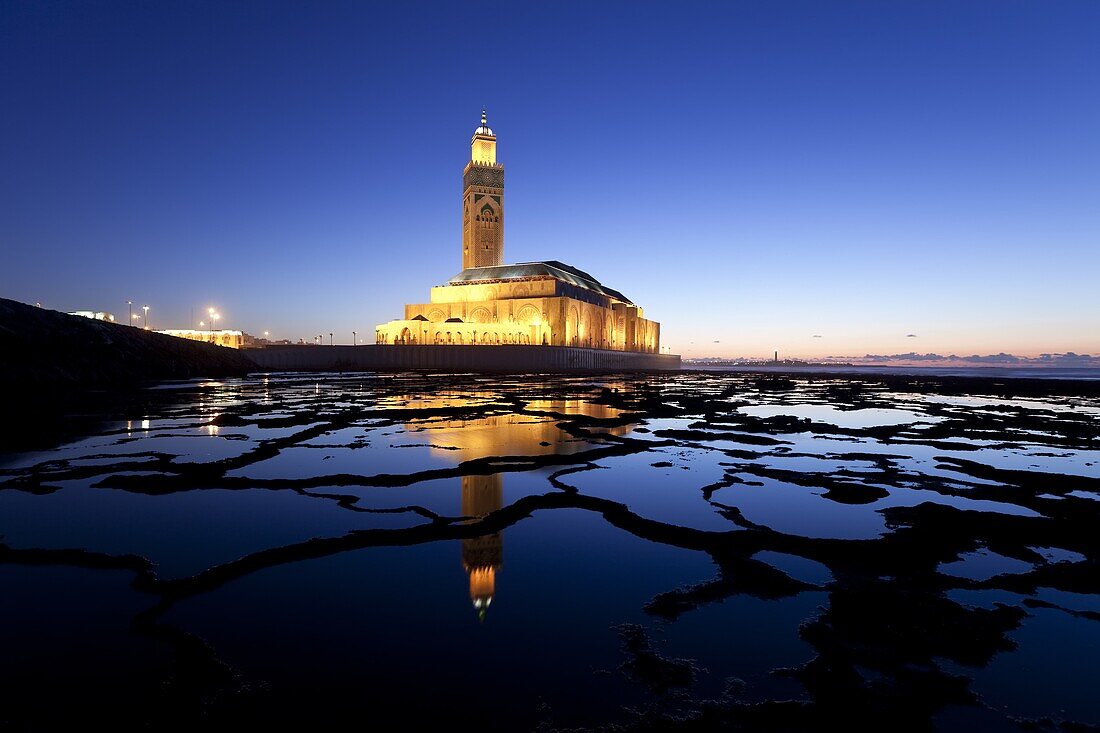 Hassan II Mosque, the third largest mosque in the world, Casablanca, Morocco, North Africa, Africa