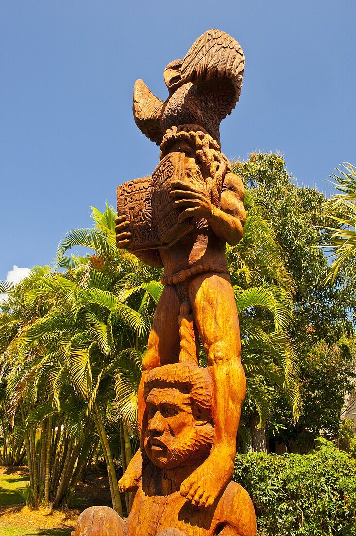 Wooden statues in the sculpture garden of La Foa, West coast of Grand Terre, New Caledonia, Melanesia, South Pacific, Pacific