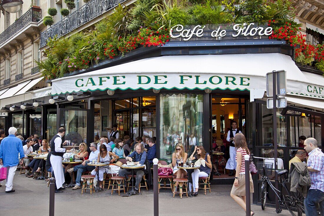 Cafe de Flore, Saint-Germain-des-Pres, Left Bank, Paris, France, Europe