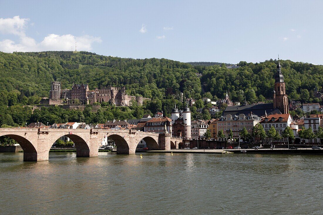 Old bridge over the River Neckar, Old Town and castle, Heidelberg, Baden-Wurttemberg, Germany, Europe