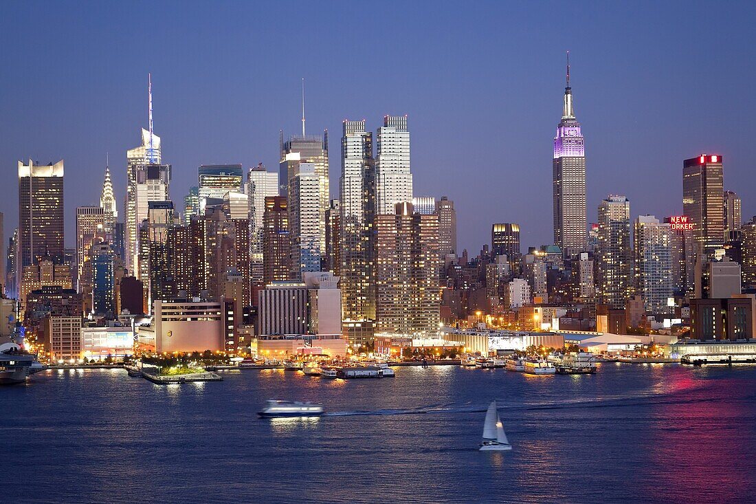 View of Midtown Manhattan across the Hudson River, Manhattan, New York City, New York, United States of America, North America