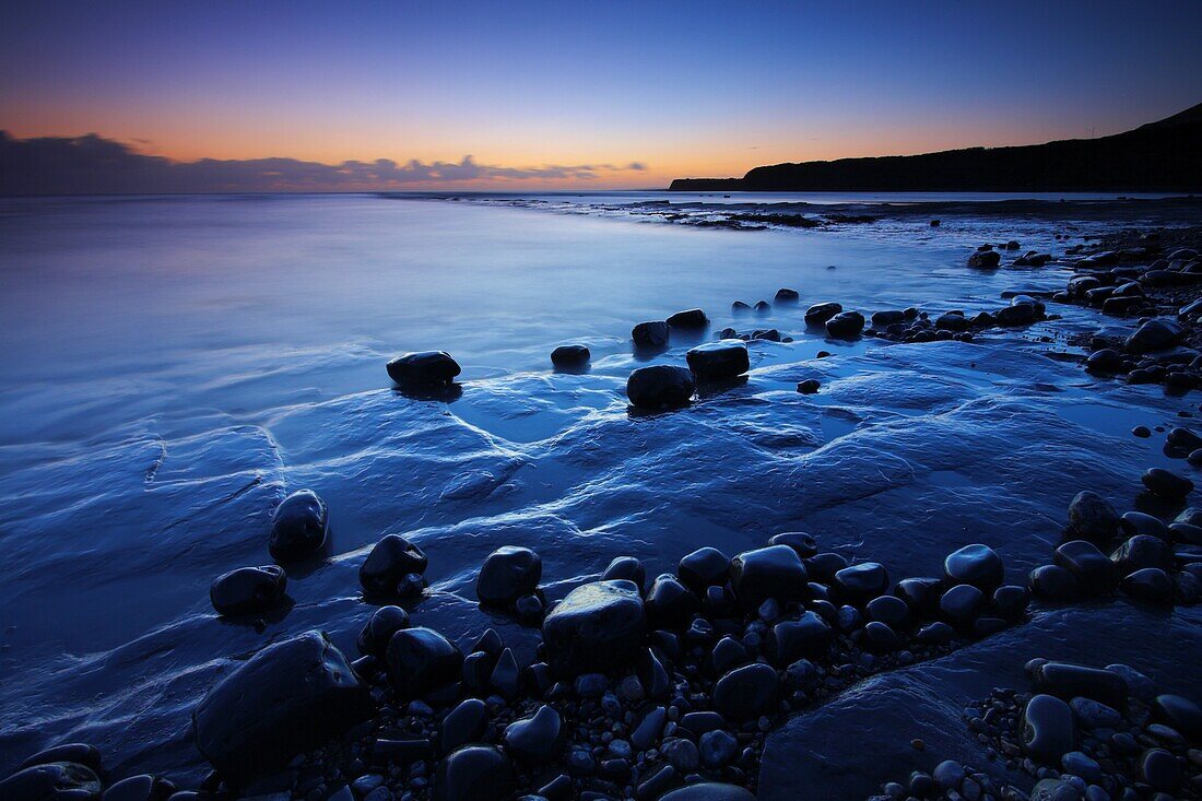 Twilight over Kimmeridge Bay, Jurassic Coast, UNESCO World Heritage Site, Dorset, England, United Kingdom, Europe