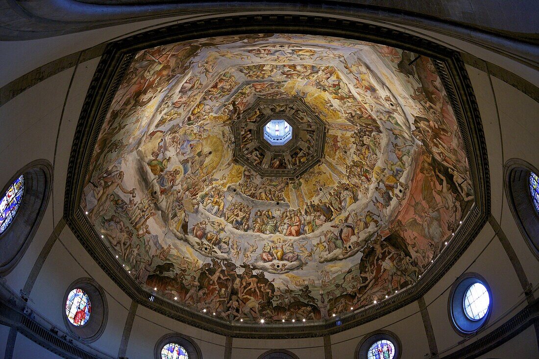Last Judgement frescoes of the dome of Brunelleschi, by Vasari and Zuccari, Florence, UNESCO World Heritage Site, Tuscany, Italy, Europe