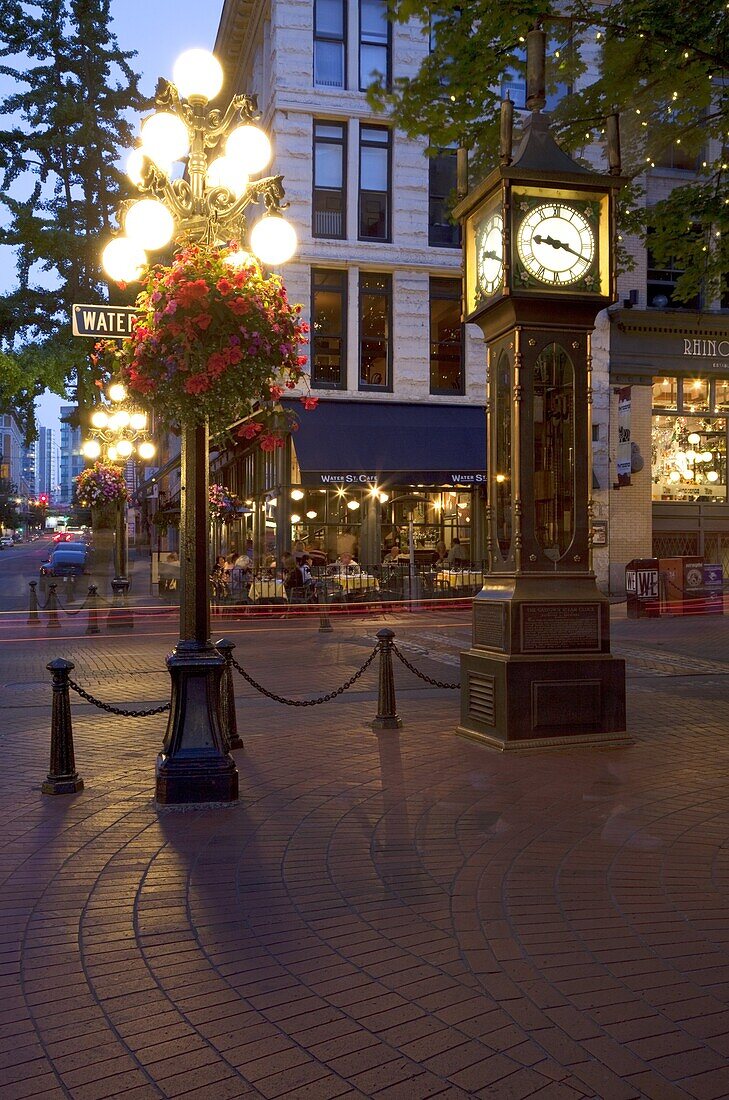 The Steam Clock, Water Street, Gastown, Vancouver, British Columbia, Canada, North America