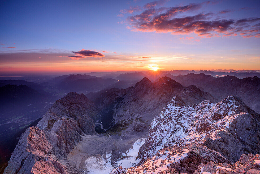 Sunrise above Hoellental, Jubilaeumsgrat and Alpspitze, from Zugspitze, Wetterstein range, Upper Bavaria, Bavaria, Germany