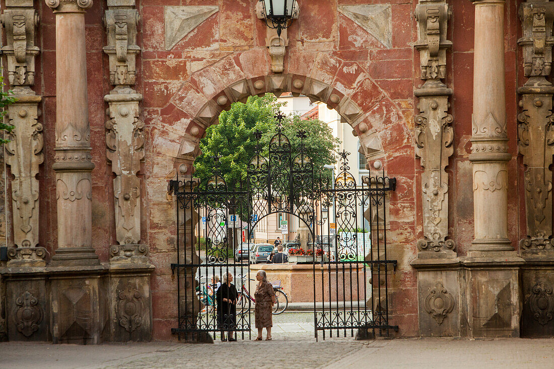 gate, entrance, Bueckeburg Palace, Lower Saxony, Germany