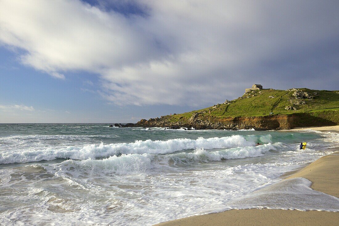 Summer evening sunshine on Porthmeor beach, St Ives, Cornwall, England, United Kingdom, Europe