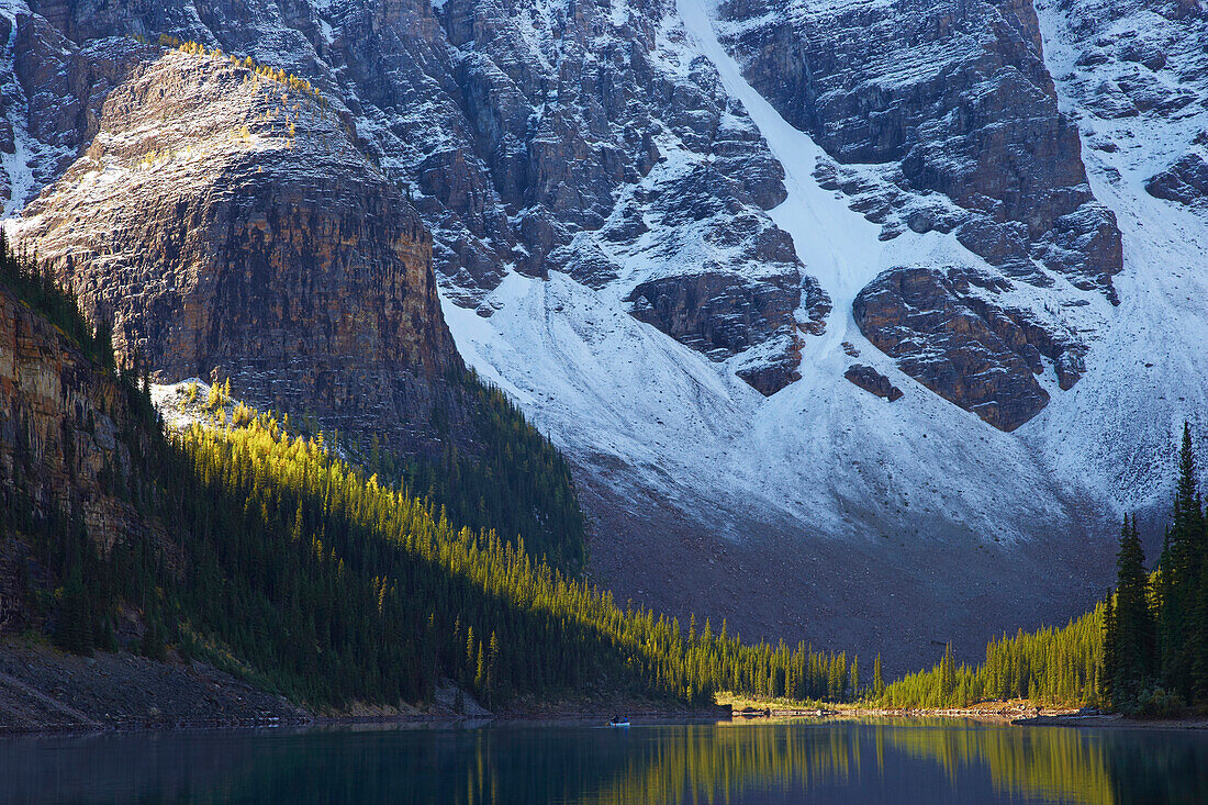 Early morning at Moraine Lake, Banff National Park, Rocky Mountains, Alberta, Canada