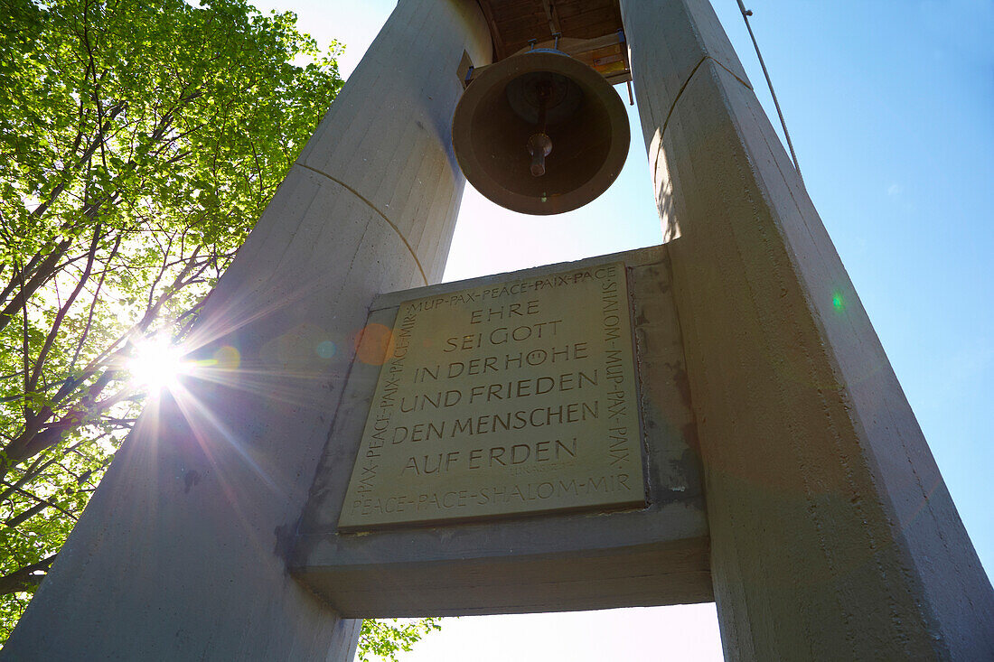 Glockenturm der Nothelferkapelle auf dem Hörnlein, Markt Oberschwarzach, Frühling, Unterfranken, Bayern, Deutschland, Europa