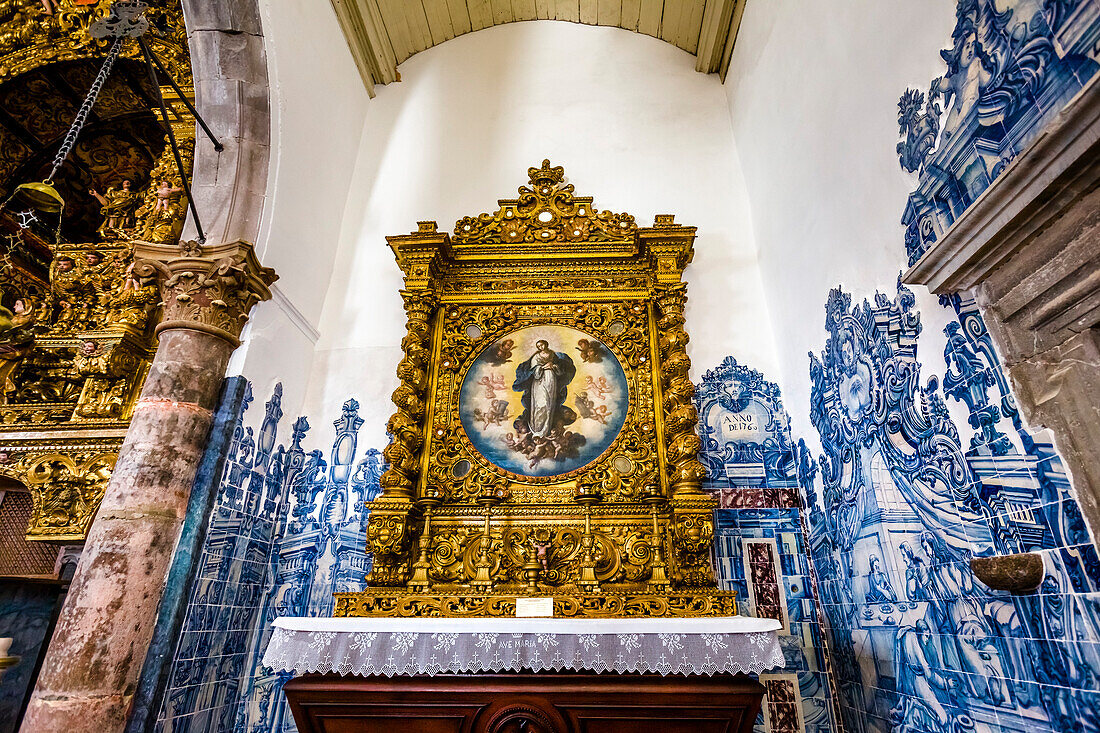 Kacheln (Azulejos) in der Kirche Igreja da Misericordia, Tavira, Algarve, Portugal