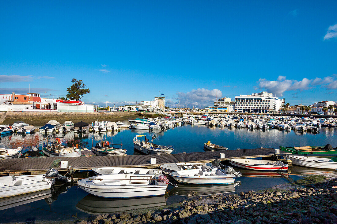Boote im Hafen, Faro, Algarve, Portugal