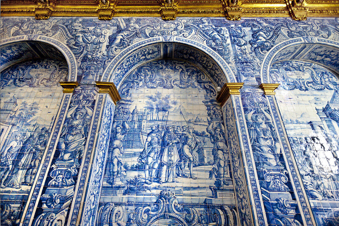 Tiles (Azulejos), church Igrja de Sao Laurenco, Almancil, Algarve, Portugal