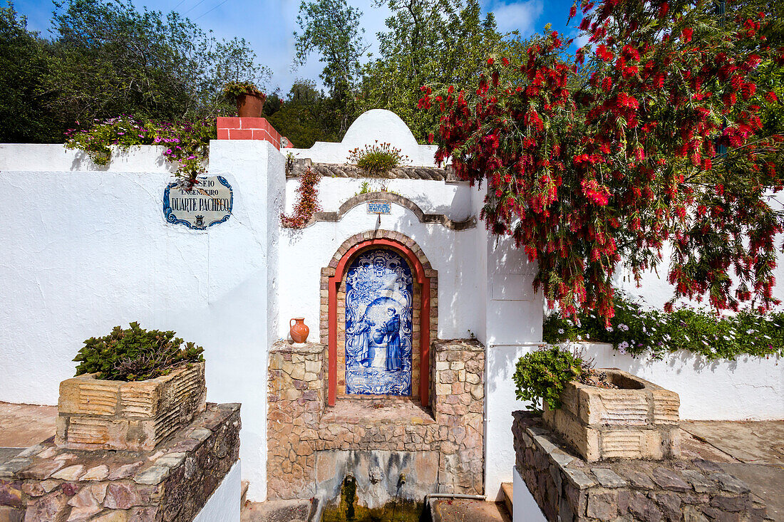 Brunnen, Fonte das Bicas, Alte, Algarve, Portugal
