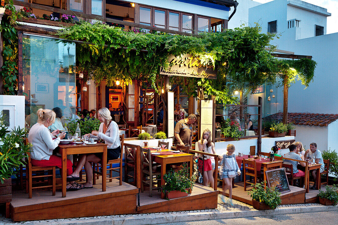 Restaurant along the promenade, Alvor, Algarve, Portugal