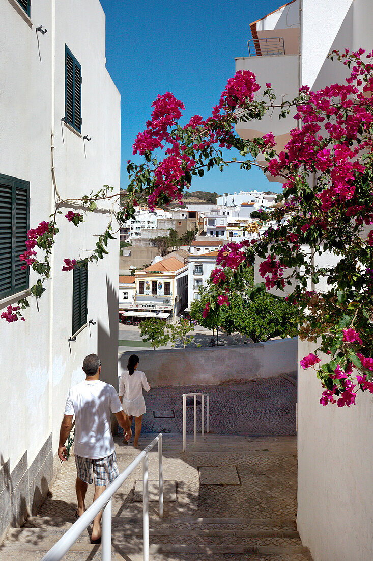 Blick auf Hauptplatz, Largo Engenheiro Duarte Pacheco, Albufeira, Algarve, Portugal