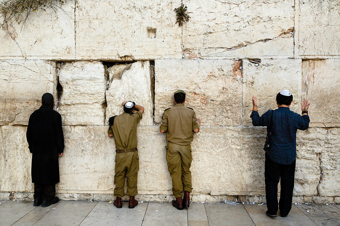 Jewish people praying at the Western Wall (Wailing Wall), UNESCO World Heritage Site, Jerusalem, Israel, Middle East