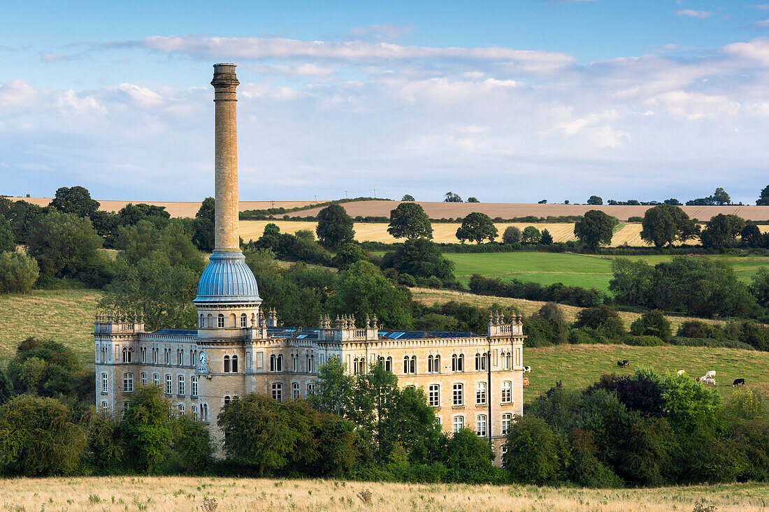 Bliss Mill, restored and renovated 19th century tweed mill, now apartment homes, Chipping Norton, The Cotswolds, Oxfordshire, England, United Kingdom, Europe