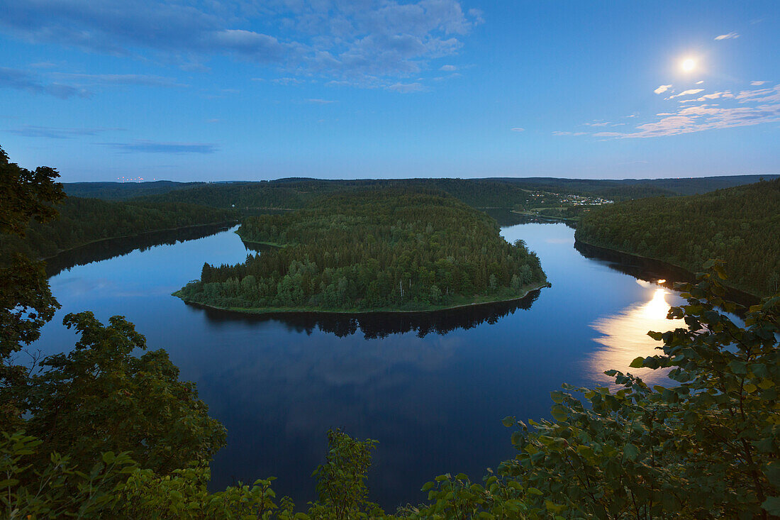 Blick auf die Saaleschleife am Saale-Stausee, Naturpark Thüringer Schiefergebirge / Obere Saale, Thüringen, Deutschland