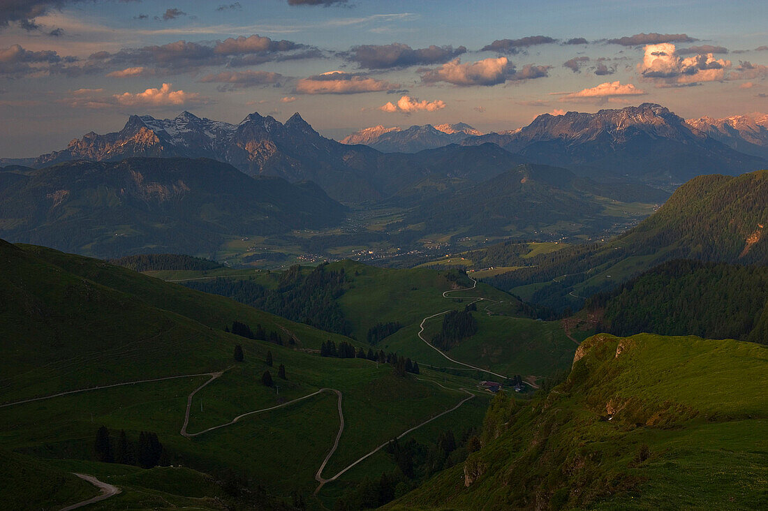 Panoramic mountain view from the Hornk