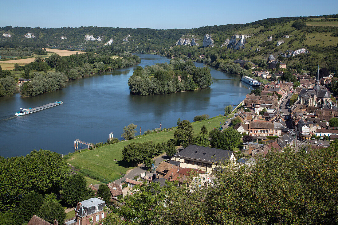 panorama of chateau gaillard on the seine, the white chalk cliffs and the village of le petit andely, les andelys, eure (27), normandy, france