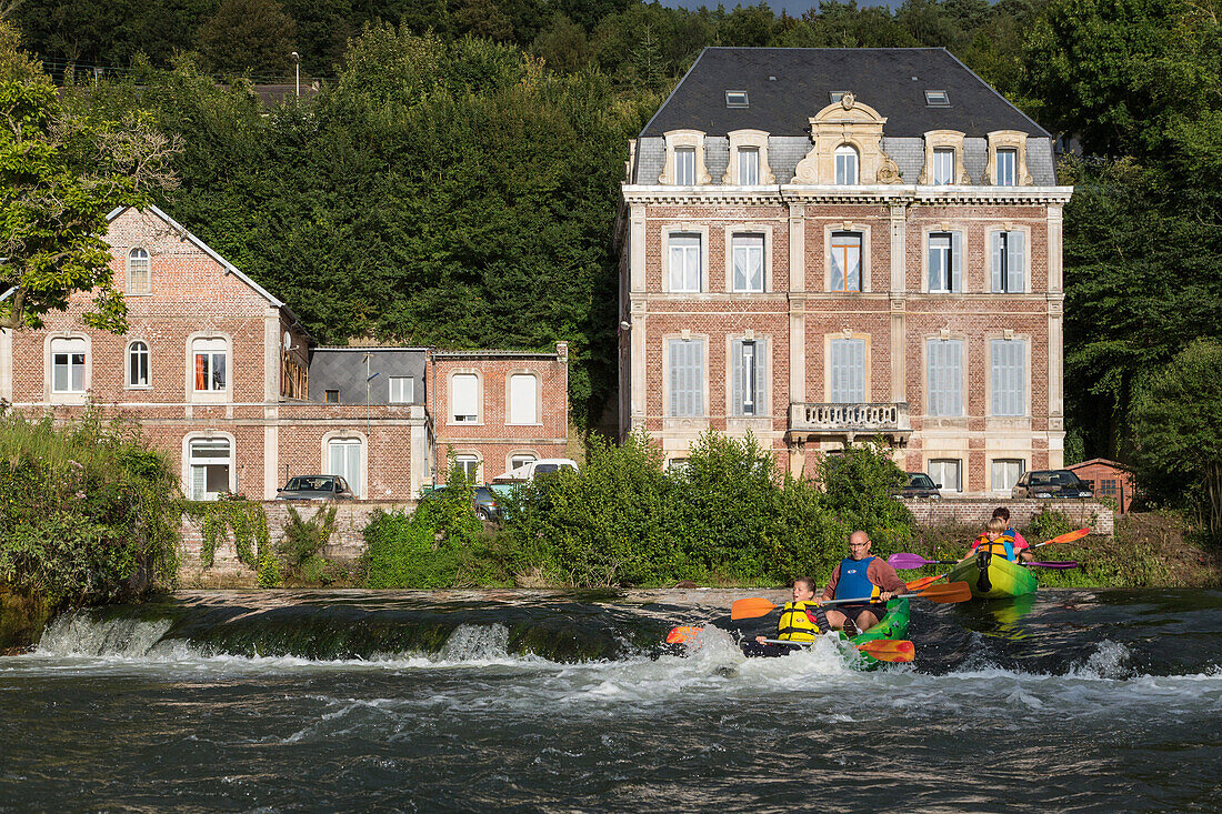 canoeing down the risle river, brionne (27) eure, france