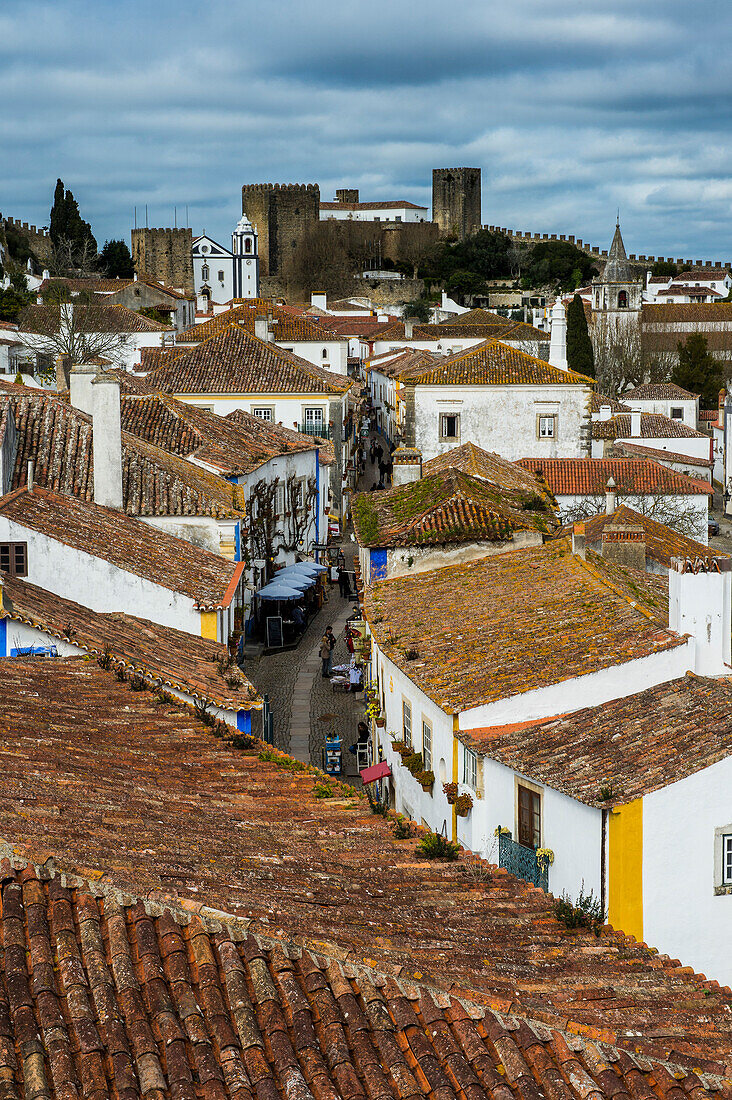 View overt Obidos, Estremadura, Portugal, Europe