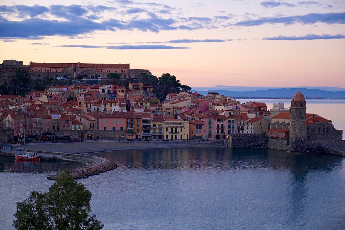 Europe, France, Languedoc Roussillon, Pyrenees Orientales, Collioure at dusk