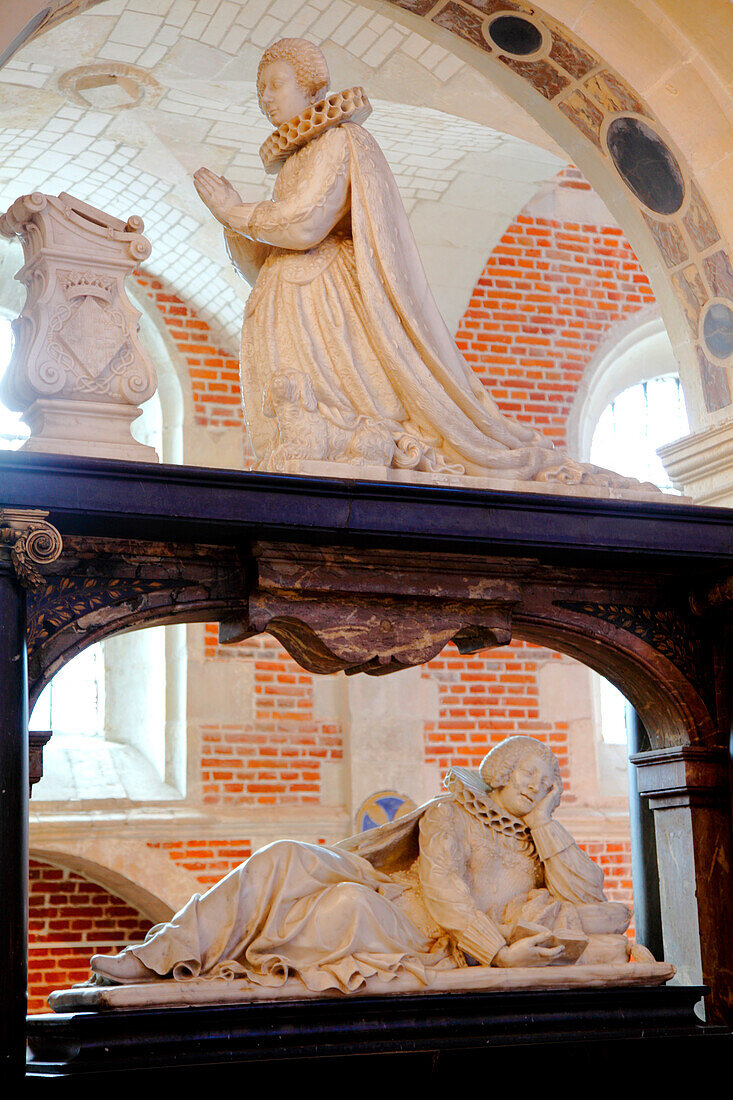 France, Haute Normandie, Seine Maritime (76), Eu, College of Jésuites chapel, duchess of Guise mausoleum (catherine de Cleves)