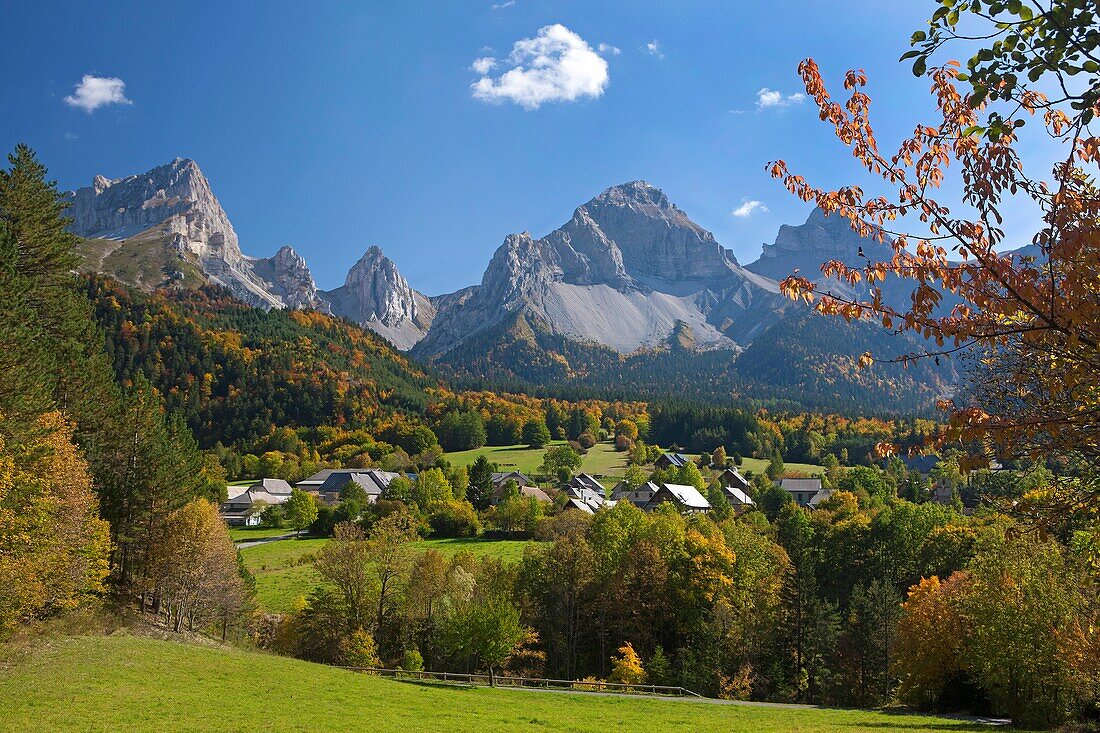 France, Drôme (26), Lus-la-Croix-Haute ,the Jarjatte and needles Lus