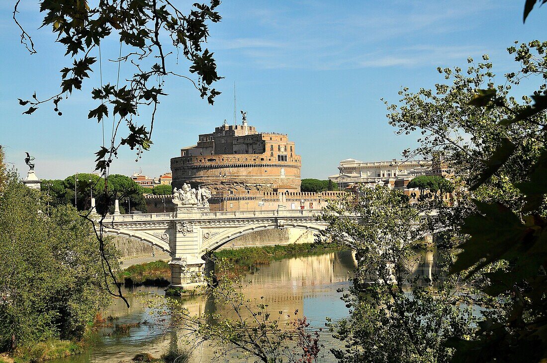 Rome, capital city of Italy, The Tiber river
