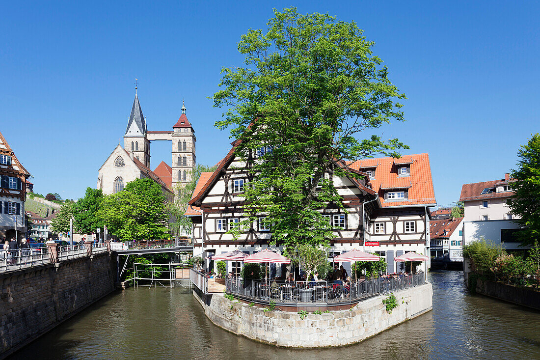 View over Wehrneckarkanal Chanel to St. Dionysius church (Stadtkirche St. Dionys), Esslingen (Esslingen-am-Neckar), Baden-Wurttemberg, Germany, Europe