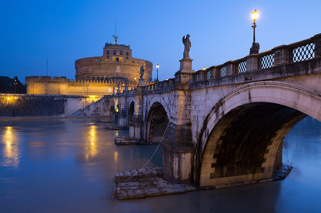 Ponte Sant'Angelo on the River Tiber and the Castel Sant'Angelo at night, Rome, Lazio, Italy, Europe