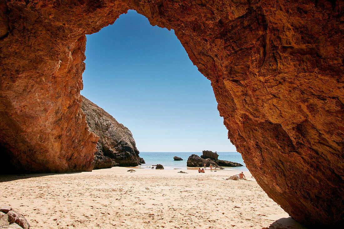 Felsen, Strand von Zavial, Portugal