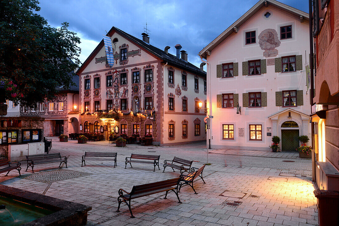 Rassenhaus an der Ludwigstraße, Partenkirchen, Garmisch-Partenkirchen, Oberbayern, Bayern, Deutschland