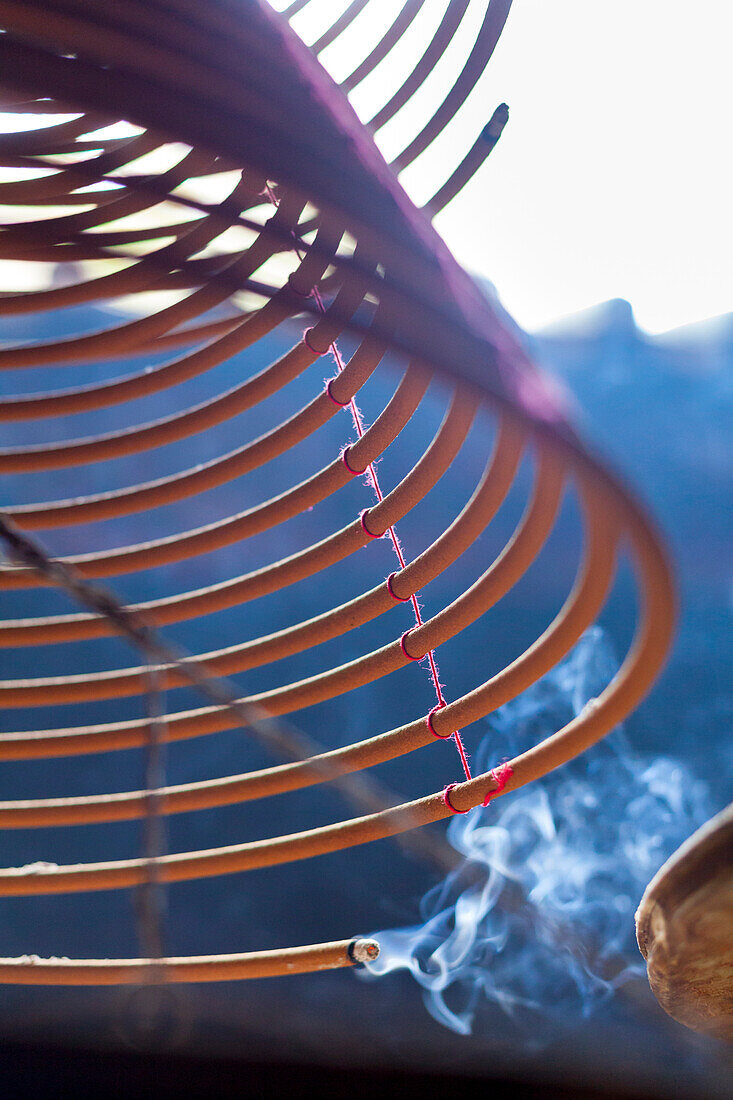 Incense burning, incense coil, spiral, small temple, Causeway Bay, Hong Kong, China, Asia